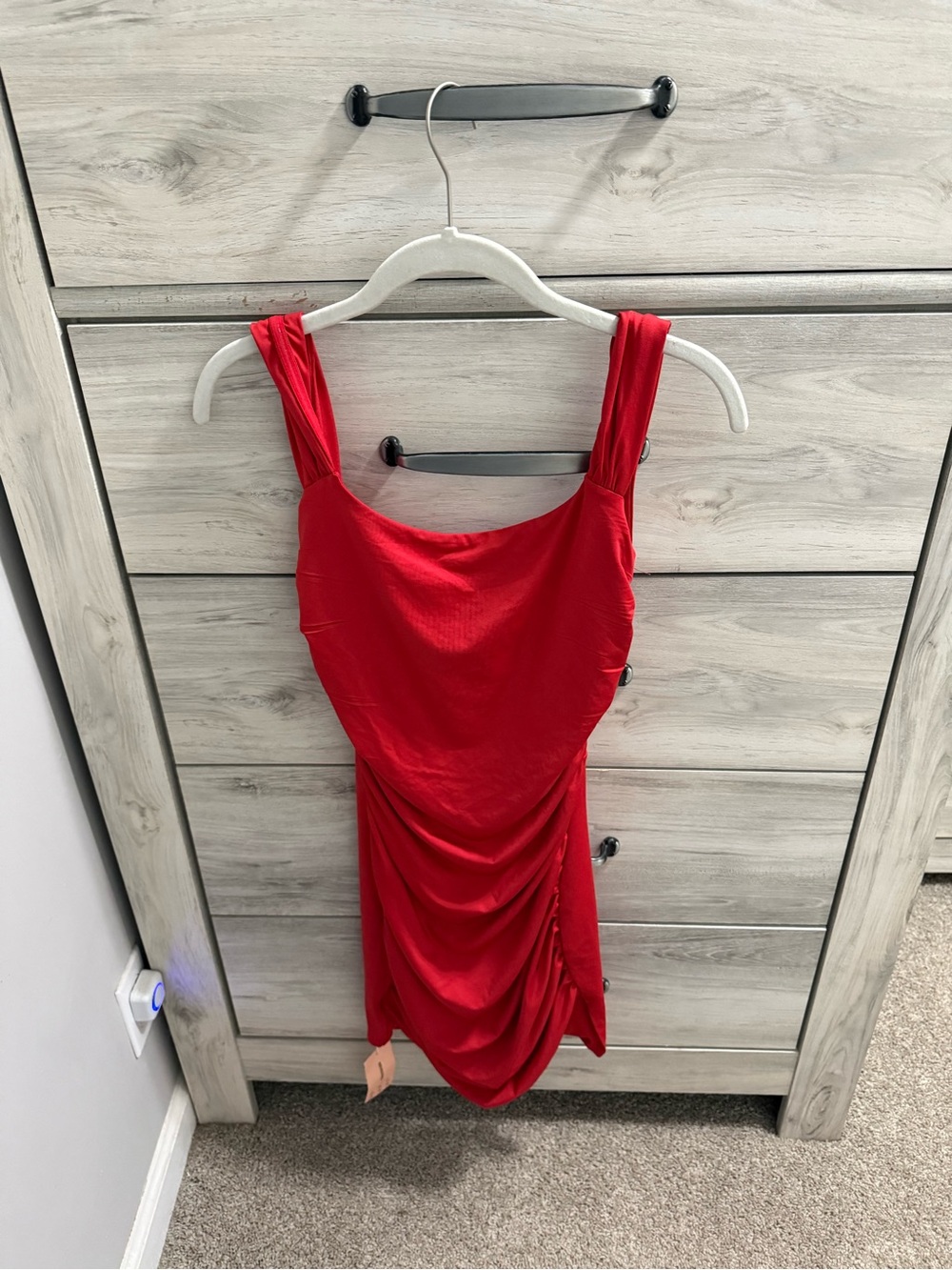 Sleek Red Ruched Bodycon Mini Dress